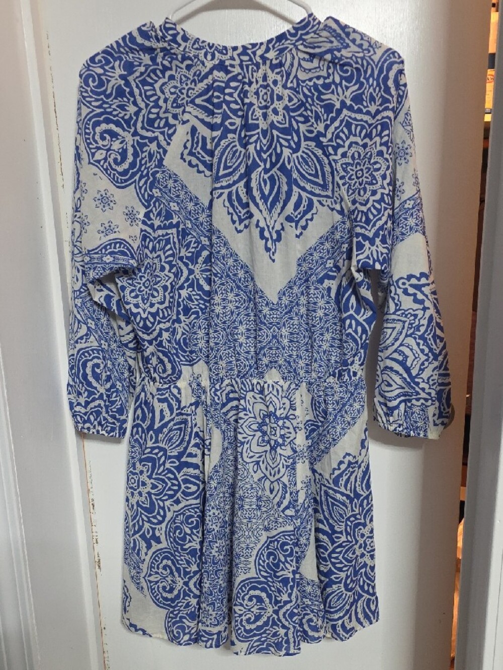 Zara Blue and White Paisley Print Tunic - Picture 4 of 6